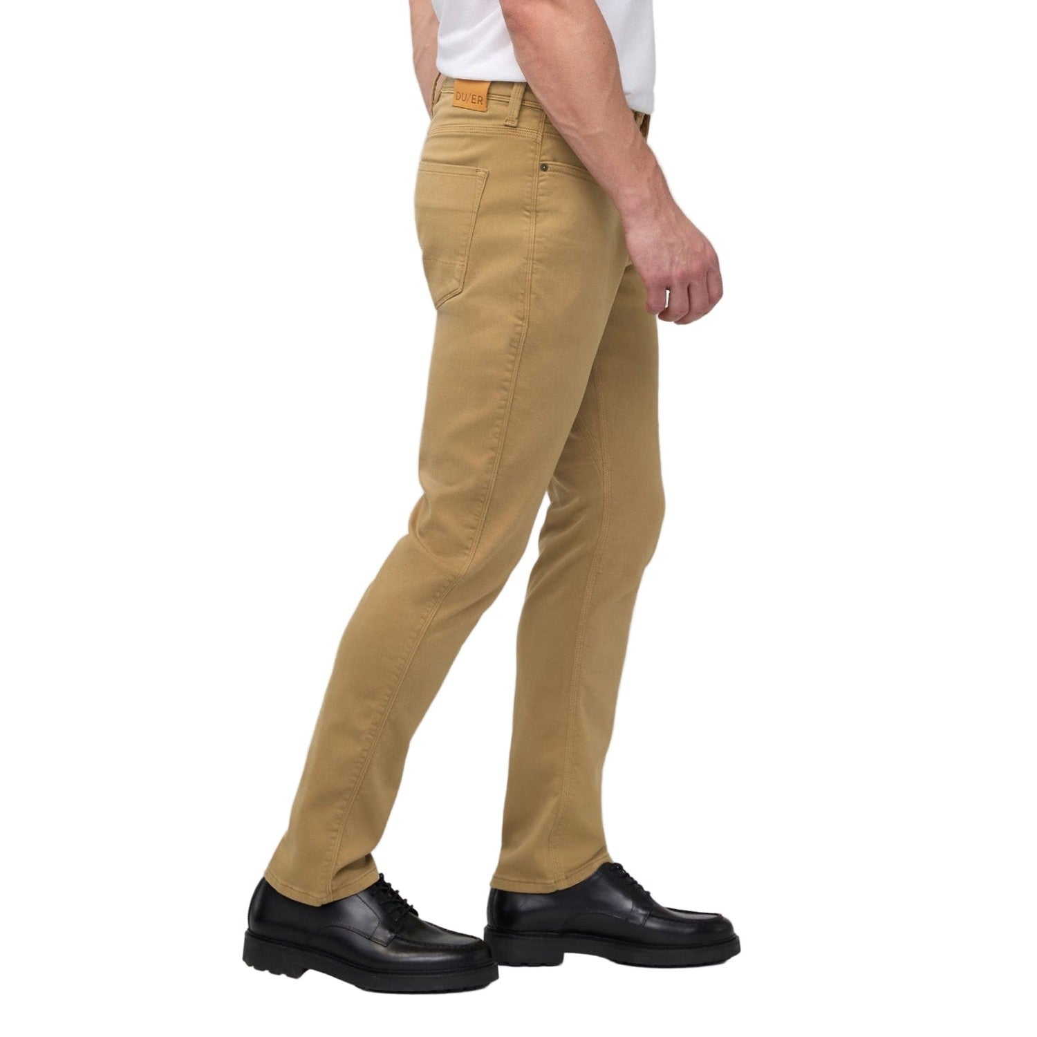 DUER 01. MENS APPAREL - MENS PANTS - MENS PANTS CASUAL Men's No Sweat Relaxed Taper CAMEL