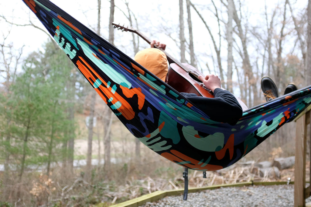 Eagles Nest Outfitters 17. CAMPING ACCESS - HAMMOCKS DoubleNest Print Hammock LAGOON | CHARCOAL