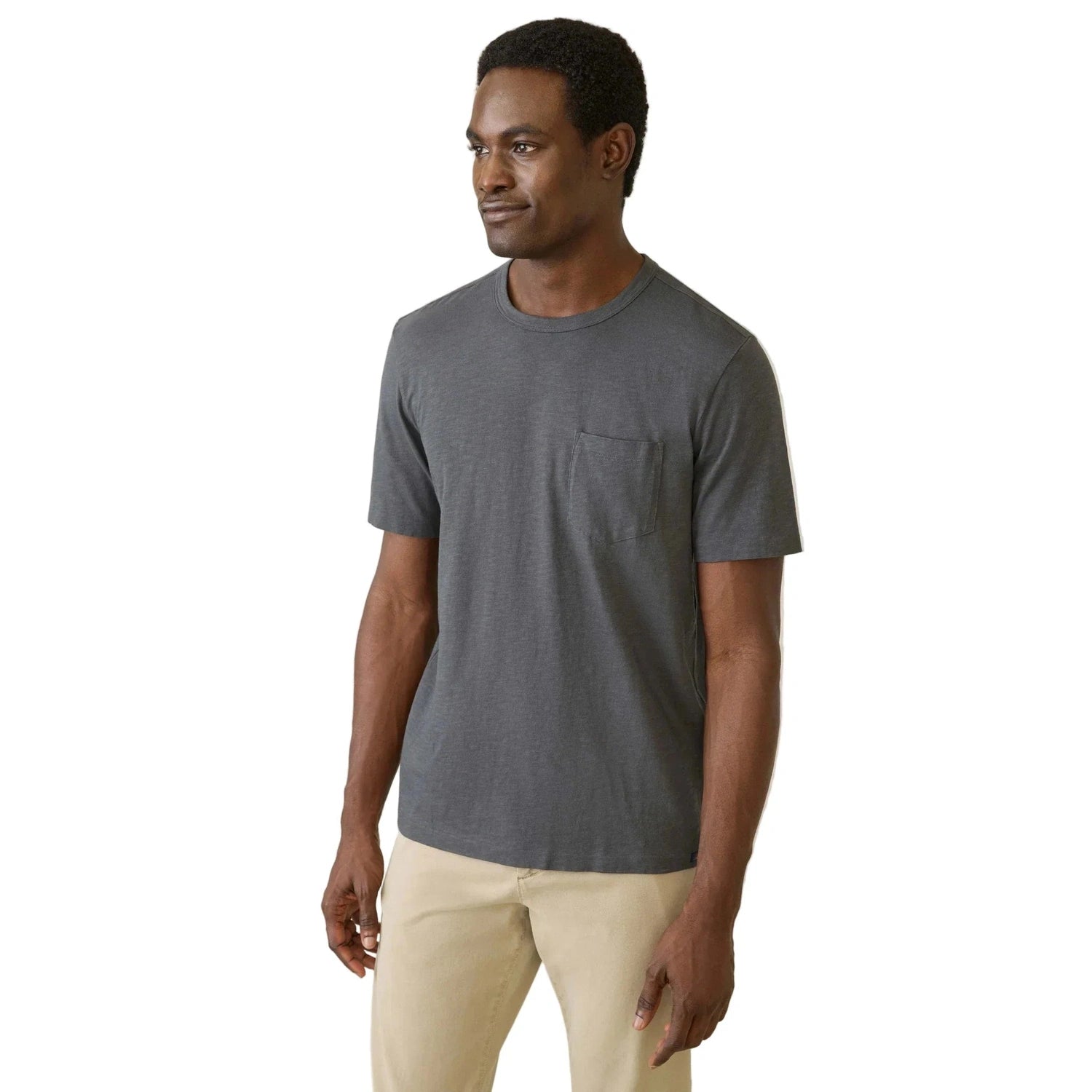 Faherty 01. MENS APPAREL - MENS SS SHIRTS - MENS SS CASUAL Men's Sunwashed Pocket Tee GRP GRAPHITE