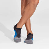 Feetures 06. SOCKS - MENS SOCKS - MENS SOCKS LOW Elite Light Cushion No Show Tab Socks TECH BLUE