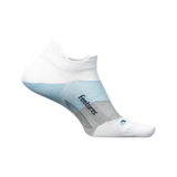 Feetures 06. SOCKS - MENS SOCKS - MENS SOCKS LOW Elite Ultra Light No Show Tab Socks WHITE SKY