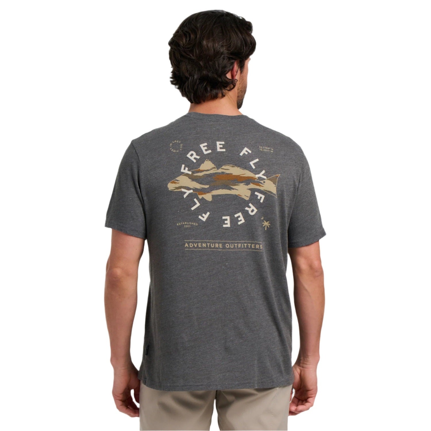 Free Fly Apparel 01. MENS APPAREL - MENS T-SHIRTS - MENS T-SHIRT SS Men's Camo Redfish Pocket Tee HEATHER BLACK SAND