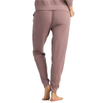 Free Fly Apparel 02. WOMENS APPAREL - WOMENS PANTS - WOMENS PANTS ACTIVE Women's Bamboo Lightweight Fleece Jogger CANYON