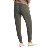 Free Fly Apparel 02. WOMENS APPAREL - WOMENS PANTS - WOMENS PANTS ACTIVE Women's Bamboo Lightweight Fleece Jogger FATIGUE