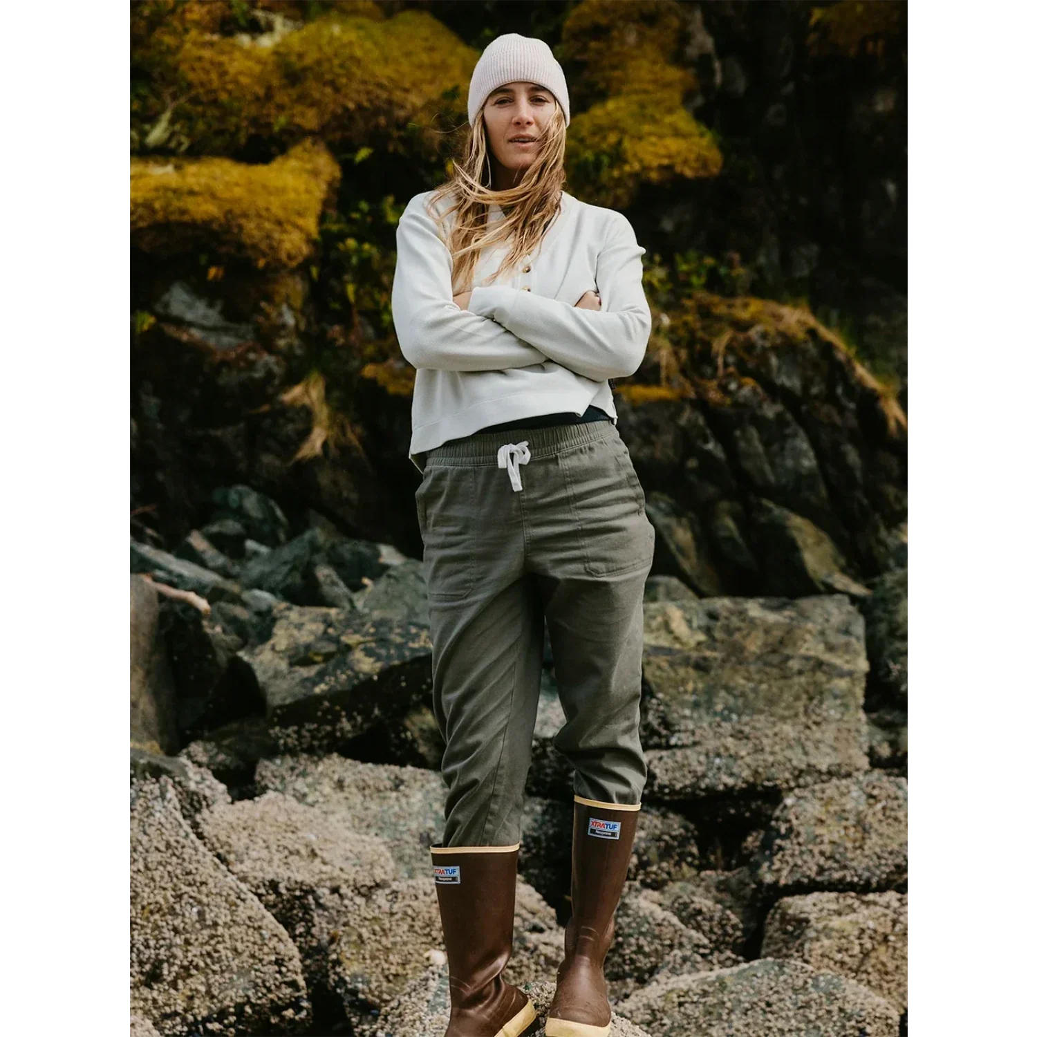 Free Fly Apparel 02. WOMENS APPAREL - WOMENS PANTS - WOMENS PANTS CASUAL Women's Pacifica Twill Pant SMOKEY OLIVE