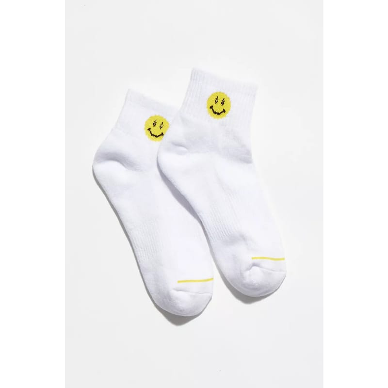 Free People 19. SOCKS Women's Movement Smiling Buti Ankle Socks 7700 WHITE OS