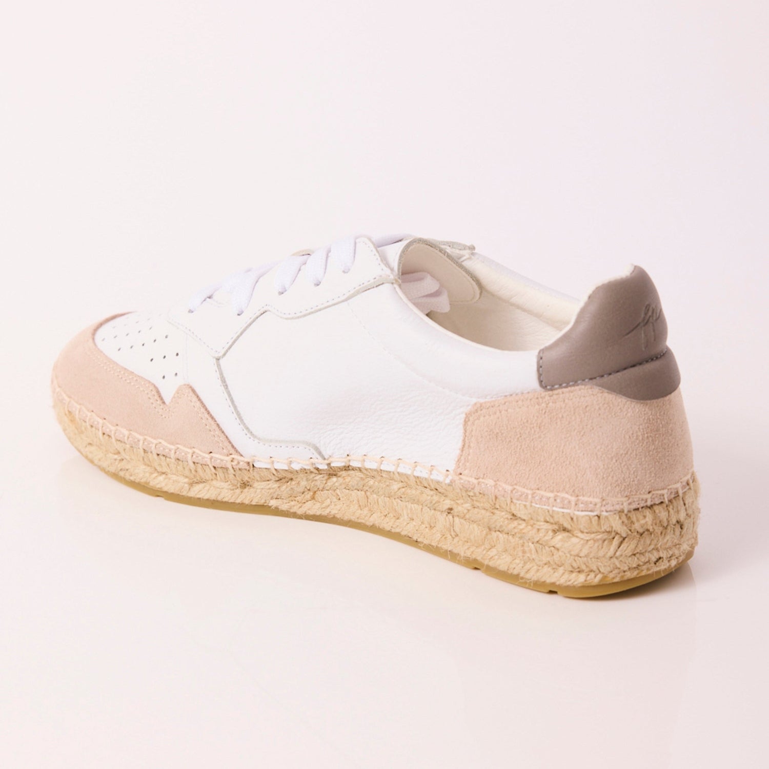 Free People 05. WOMENS FOOTWEAR - WOMENS SHOES - WOMENS SHOES CASUAL Women's Serendipity Sneaker CHALK
