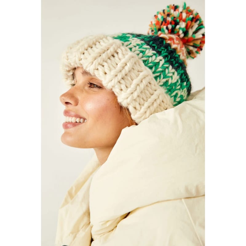 Pom hat store womens