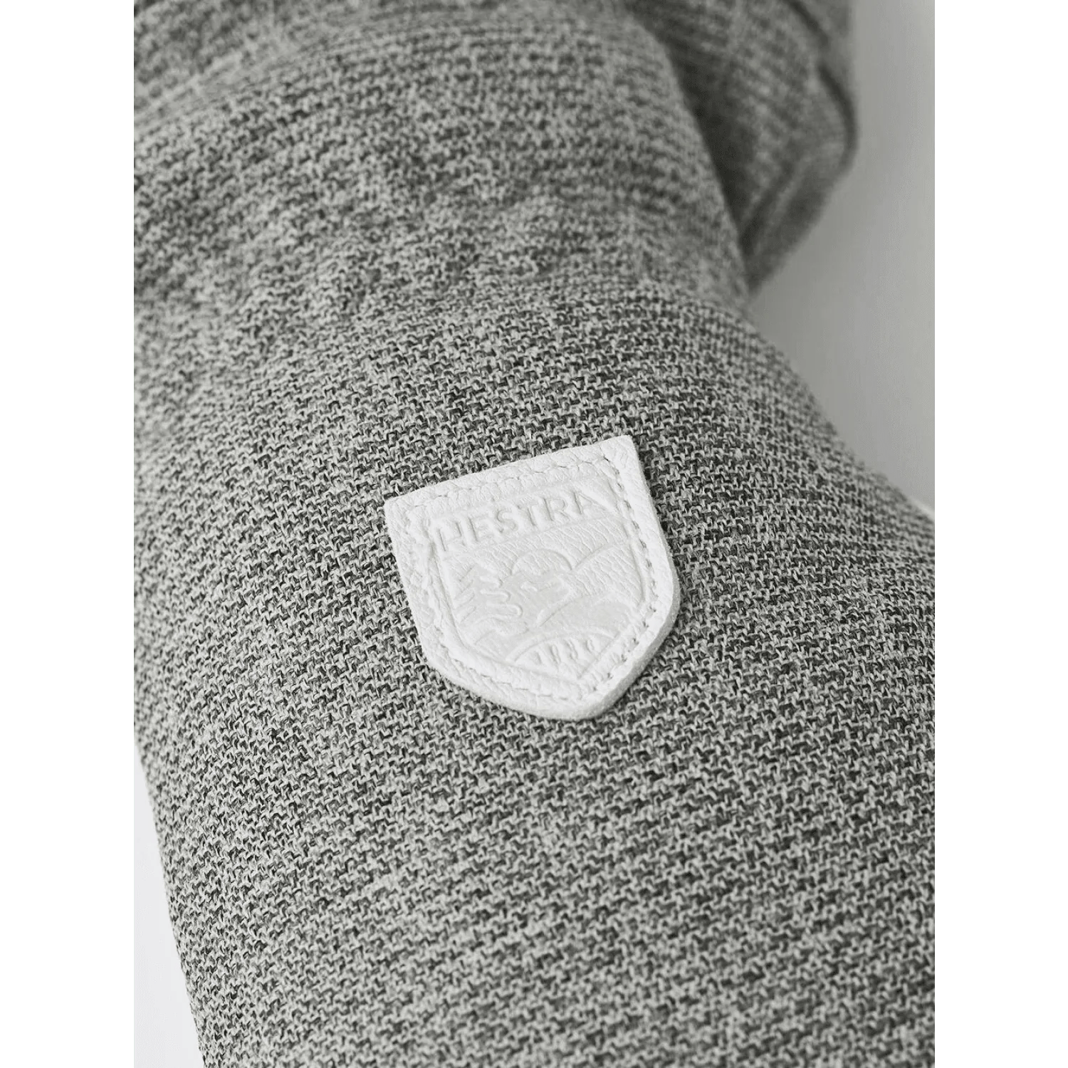 Hestra 10. GIFTS|ACCESSORIES - WOMENS ACCESSORIES - WOMENS GLOVES SKI Women's Patrol Gauntlet Mitt 320 LIGHT GREY