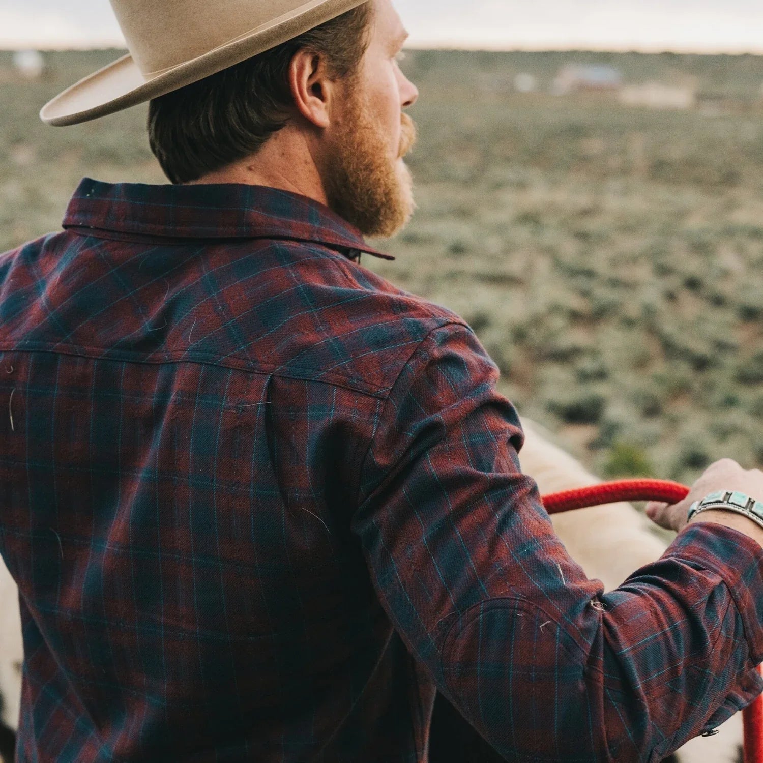 Howler Bros 01. MENS APPAREL - MENS LS SHIRTS - MENS LS BUTTON UP Men's Harker's Flannel BARRETT PLAID | BURGUNDY