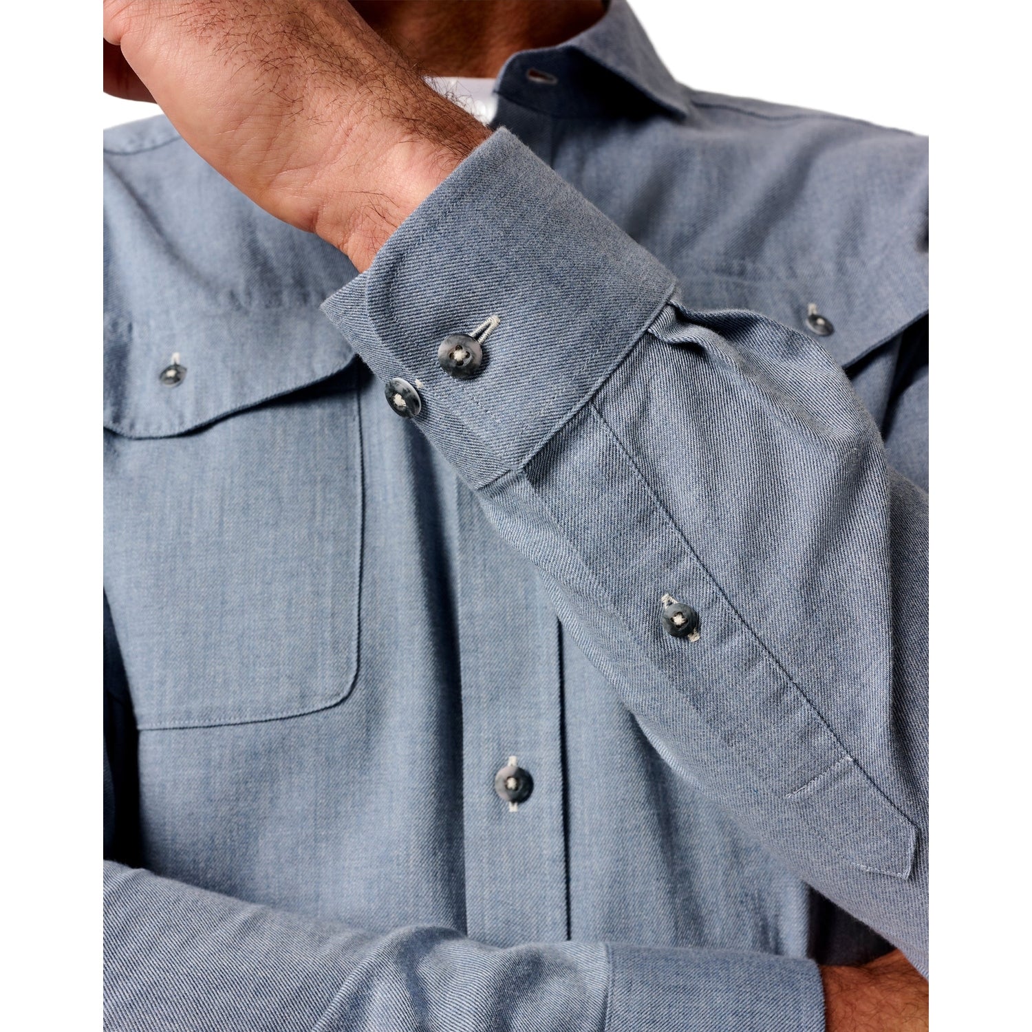 Johnnie-O Men's Alpond Hangin' Out Cotton Button-Up Shirt Chambray / S Johnnie-O Men's Alpond Hangin' Out Cotton Button-Up Shirt Chambray / S