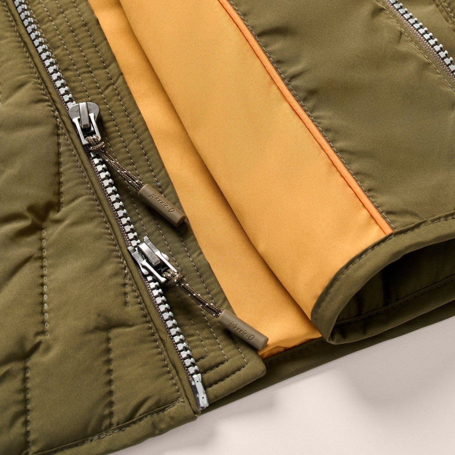 johnnie-O 01. MENS APPAREL - MENS VEST - MENS VEST CASUAL Men's Belfry Quilted Puffer Vest MANGROVE