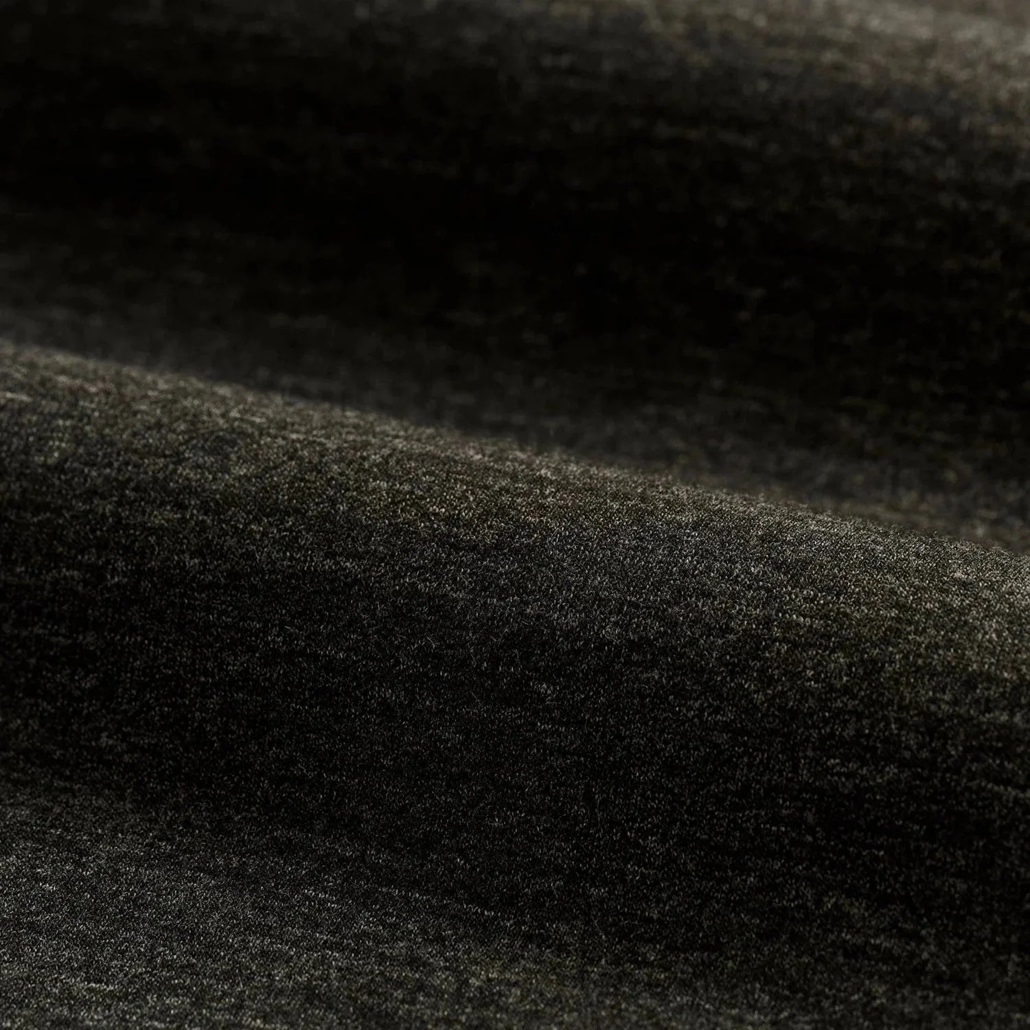 johnnie-O 01. MENS APPAREL - MENS LS SHIRTS - MENS LS HOODY Men's Remmy Lightweight Performance Hoodie BLACK