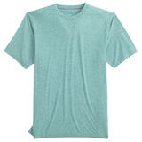 johnnie-O 01. MENS APPAREL - MENS T-SHIRTS - MENS T-SHIRT SS Men's The Course Performance T-Shirt GREEN GRASS