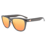 Knockaround 07. EYEWEAR - SUNGLASSES - SUNGLASSES Premiums Sport JELLY GREY | PEACH