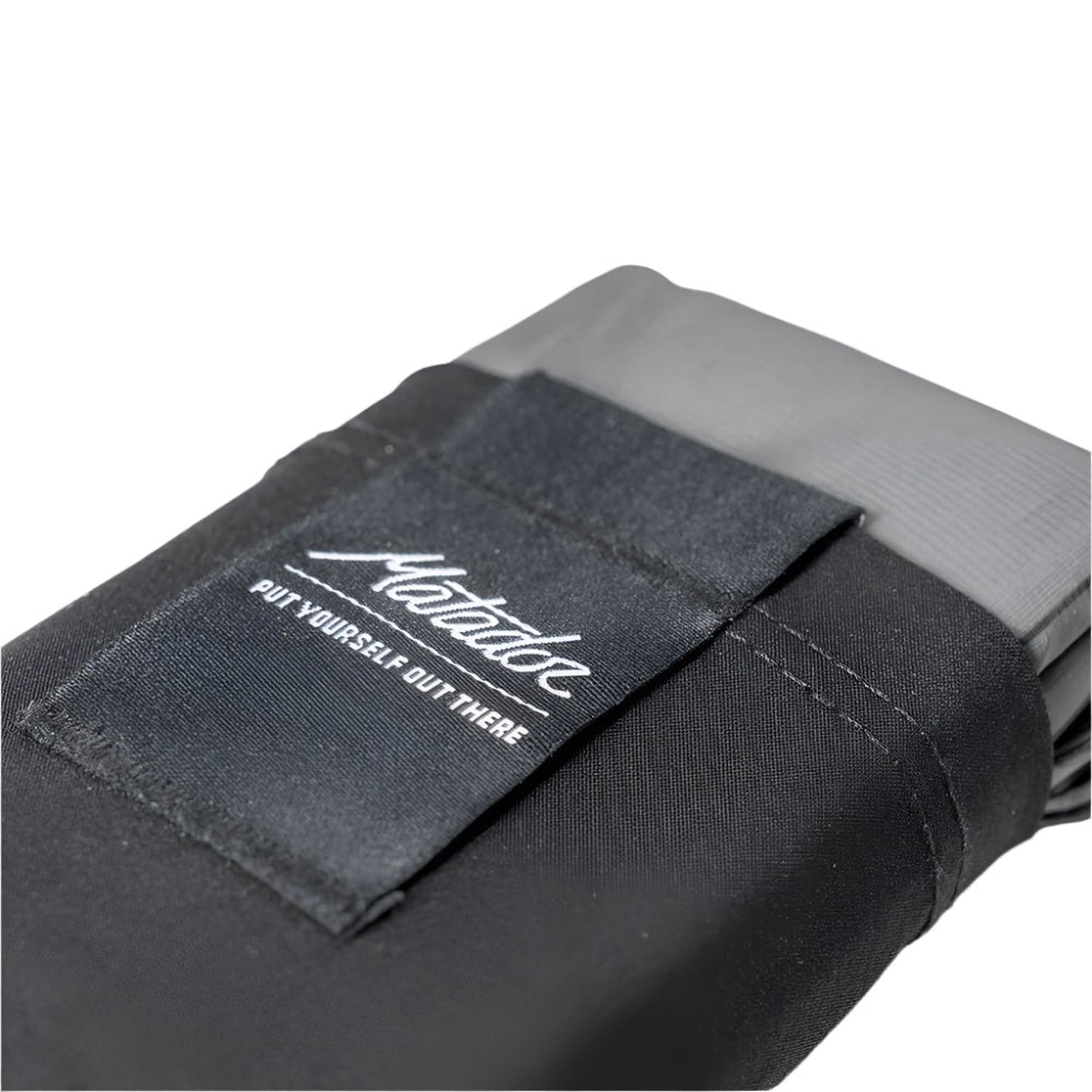 Matador 12. HARDGOODS - CAMP|HIKE|TRAVEL - BLANKETS Pocket Blanket BLACK