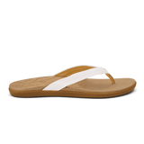 OluKai 05. WOMENS FOOTWEAR - WOMENS SANDALS - WOMENS SANDALS CASUAL Women's Honu WBGS BRIGHT WHITE | GOLDEN SAND