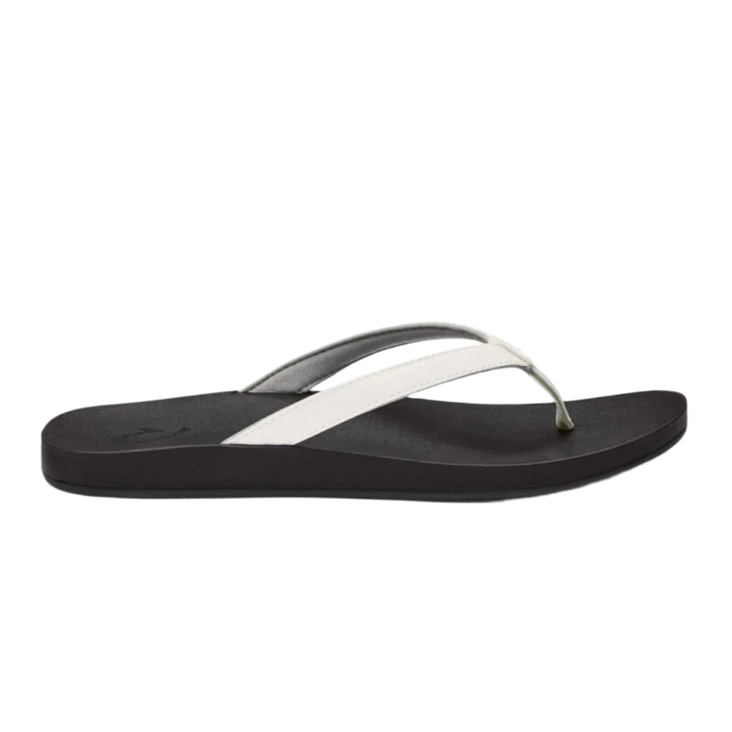 OluKai 05. WOMENS FOOTWEAR - WOMENS SANDALS - WOMENS SANDALS CASUAL Women's Puawe 4R40 WHITE | BLACK