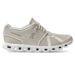 On Running 05. WOMENS FOOTWEAR - WOMENS SHOES - WOMENS SHOES RUNNING Women's Cloud 5 PEARL | WHITE