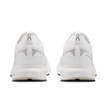 On Running 05. WOMENS FOOTWEAR - WOMENS SHOES - WOMENS SHOES RUNNING Women's Cloud 6 Versa WHITE | WHITE
