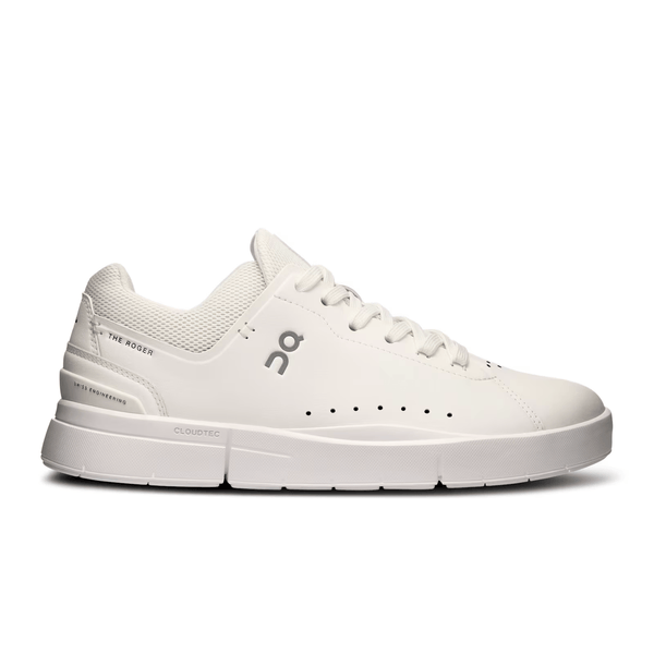 On THE ROGER Advantage　28センチ on-running-womens-the-roger-