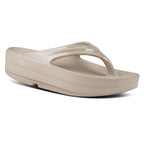 Women’s Oomega Oolala Thong Sandal OOFOS