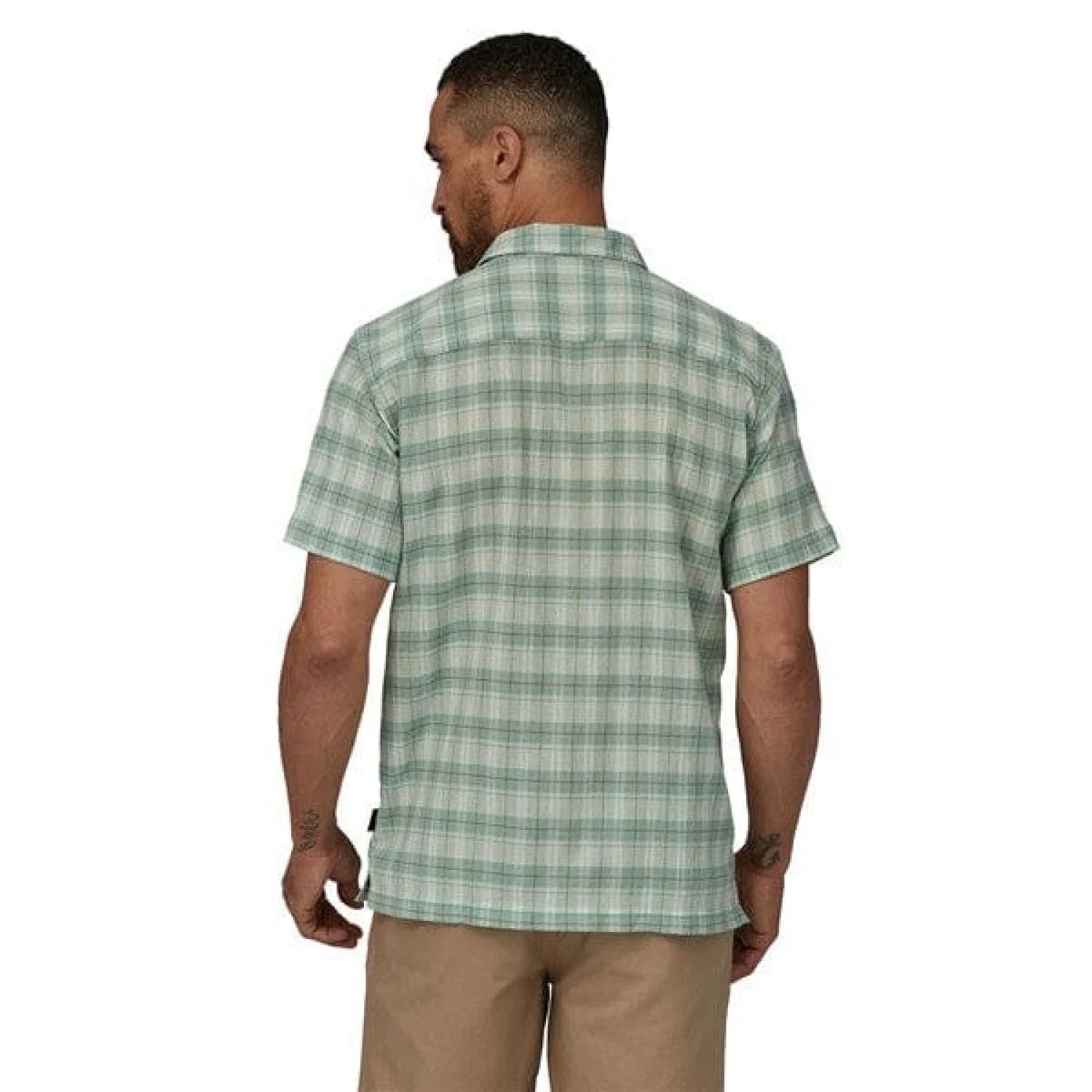 Patagonia 01. MENS APPAREL - MENS SS SHIRTS - MENS SS BUTTON UP Men's A/C Button-Up Shirt BZPT BREEZY PLAID | EARLY TEAL