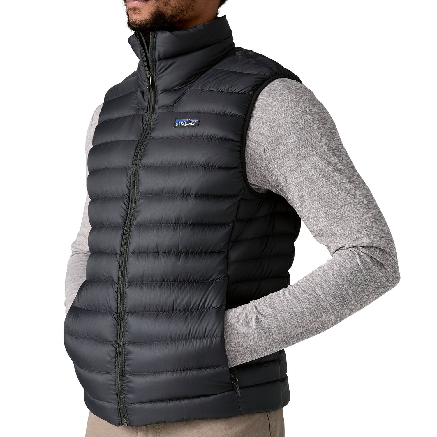 Patagonia 01. MENS APPAREL - MENS VEST - MENS VEST INSULATED Men's Down Sweater™ Vest BLK BLACK