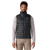 Patagonia 01. MENS APPAREL - MENS VEST - MENS VEST INSULATED Men's Down Sweater™ Vest BLK BLACK
