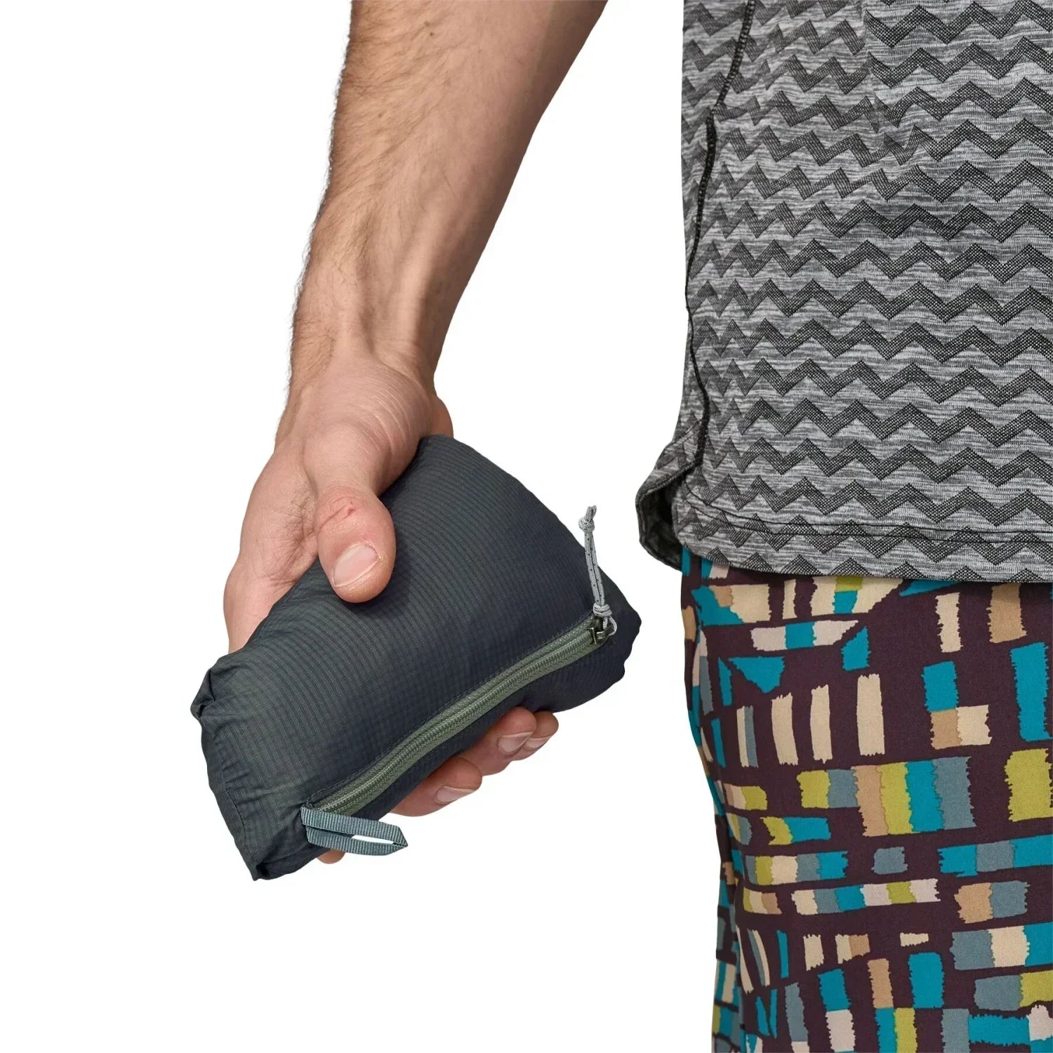 Patagonia 01. MENS APPAREL - MENS JACKETS - MENS JACKETS WIND Men's Houdini® Jacket NUVG NOUVEAU GREEN