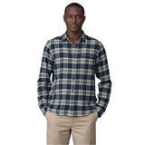 Patagonia 01. MENS APPAREL - MENS LS SHIRTS - MENS LS BUTTON UP Men's Long Sleeve Lightweight Fjord Flannel Shirt BCNA BASE CAMP: NEW NAVY