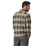 Patagonia 01. MENS APPAREL - MENS LS SHIRTS - MENS LS BUTTON UP Men's Long Sleeve Lightweight Fjord Flannel Shirt SRGY SPOTTER: FORGE GREY