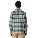 Patagonia 01. MENS APPAREL - MENS LS SHIRTS - MENS LS BUTTON UP Men's Long Sleeve Lightweight Fjord Flannel Shirt FOVB FOGGY| VIRTUALLY BLUE