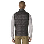 Patagonia 01. MENS APPAREL - MENS VEST - MENS VEST INSULATED Men's Nano Puff® Vest BLK BLACK