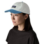 P-6 Label Trad Cap Patagonia - BISB BIRCH WHITE W/SHORE BLUE