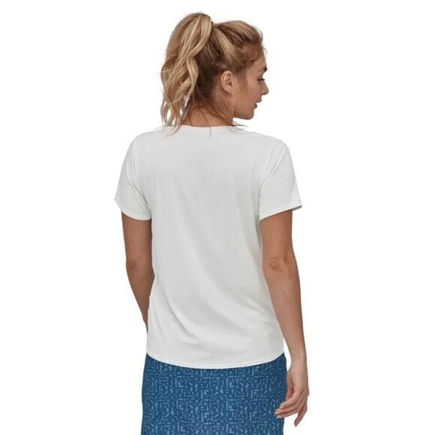 Patagonia 02. WOMENS APPAREL - WOMENS SS SHIRTS - WOMENS SS ACTIVE Women's Capilene Cool Daily Shirt WHITE