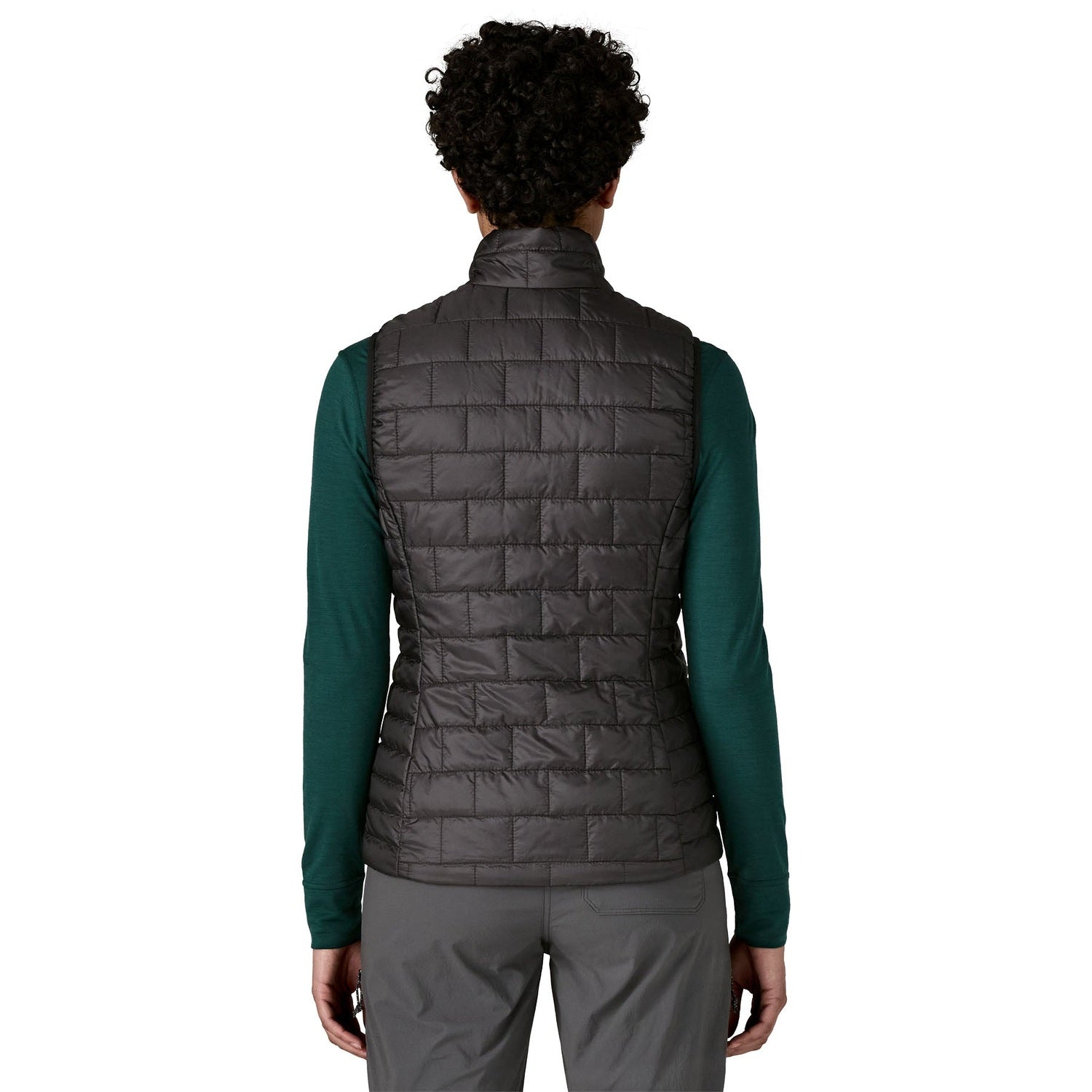 Patagonia 02. WOMENS APPAREL - WOMENS VEST - WOMENS VEST INSULATED Women's Nano Puff® Vest BLK BLACK