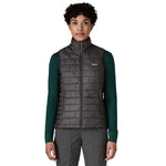 Patagonia 02. WOMENS APPAREL - WOMENS VEST - WOMENS VEST INSULATED Women's Nano Puff® Vest BLK BLACK