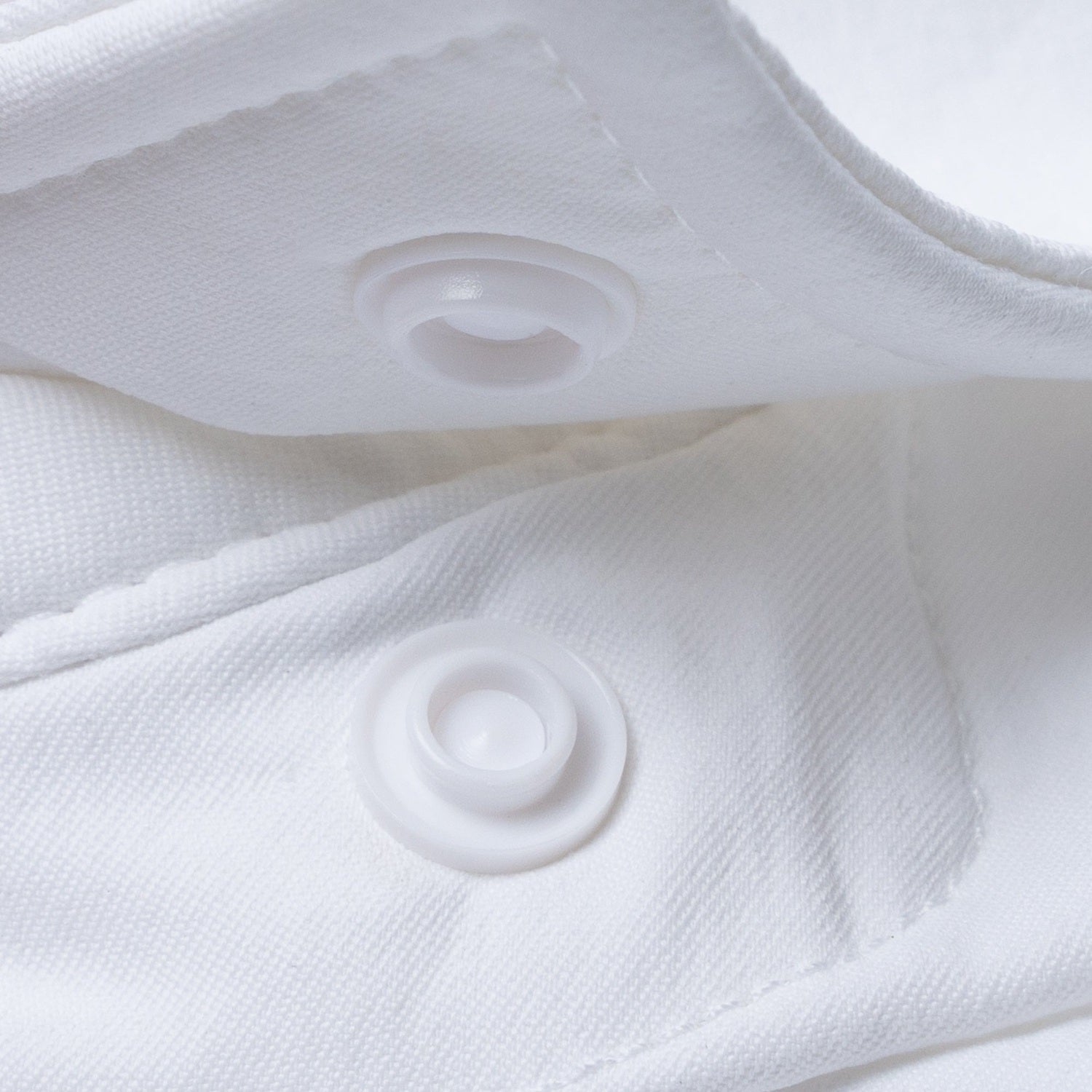 Poncho Outdoors 01. MENS APPAREL - MENS SS SHIRTS - MENS SS BUTTON UP Men's Ultra-Lite Shirt Short Sleeve THE MOUNTAIN GOAT | WHITE SLIM