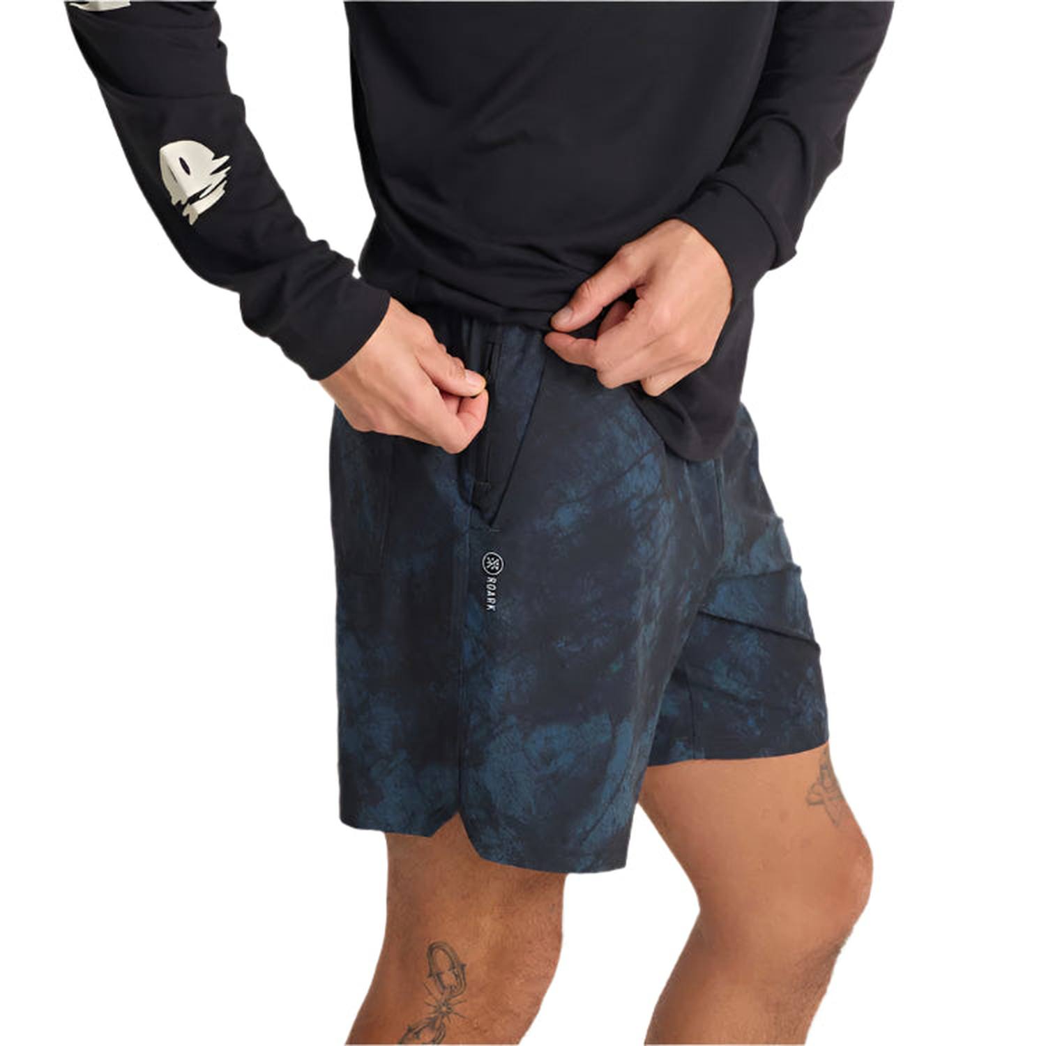 Roark 01. MENS APPAREL - MENS SHORTS - MENS SHORTS ACTIVE Men's Serrano 7" Shorts NVYT NAVY TIE DYE