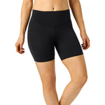 Vuori 02. WOMENS APPAREL - WOMENS SHORTS - WOMENS SHORTS ACTIVE Women's Vuori AllTheForm Pocket 6" Short BLK BLACK