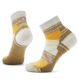 Smartwool 06. SOCKS - WOMENS SOCKS - WOMENS SOCKS LOW Women's Hike Light Cushion Margarita Ankle Socks K11 HONEY GOLD