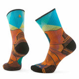 Smartwool 06. SOCKS - WOMENS SOCKS - WOMENS SOCKS CREW Women's Hike Targeted Cushion Mountain Prism Print Crew Socks L17 ORG RUST