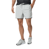 Vuori 01. MENS APPAREL - MENS SHORTS - MENS SHORTS ACTIVE Men's Banks Short - 5 in SGM SKY GREY MICRO DOT