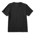 Vuori 01. MENS APPAREL - MENS SS SHIRTS - MENS SS ACTIVE Men's Current Tech Tee BLK BLACK