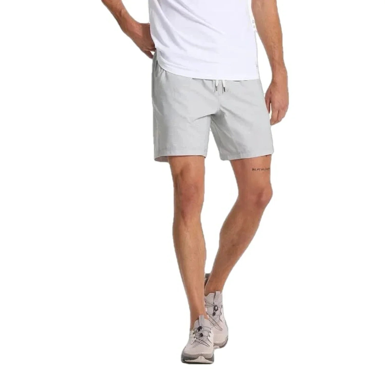 Vuori 01. MENS APPAREL - MENS SHORTS - MENS SHORTS ACTIVE Men's Kore Short NPS NEPTUNE STRIPE