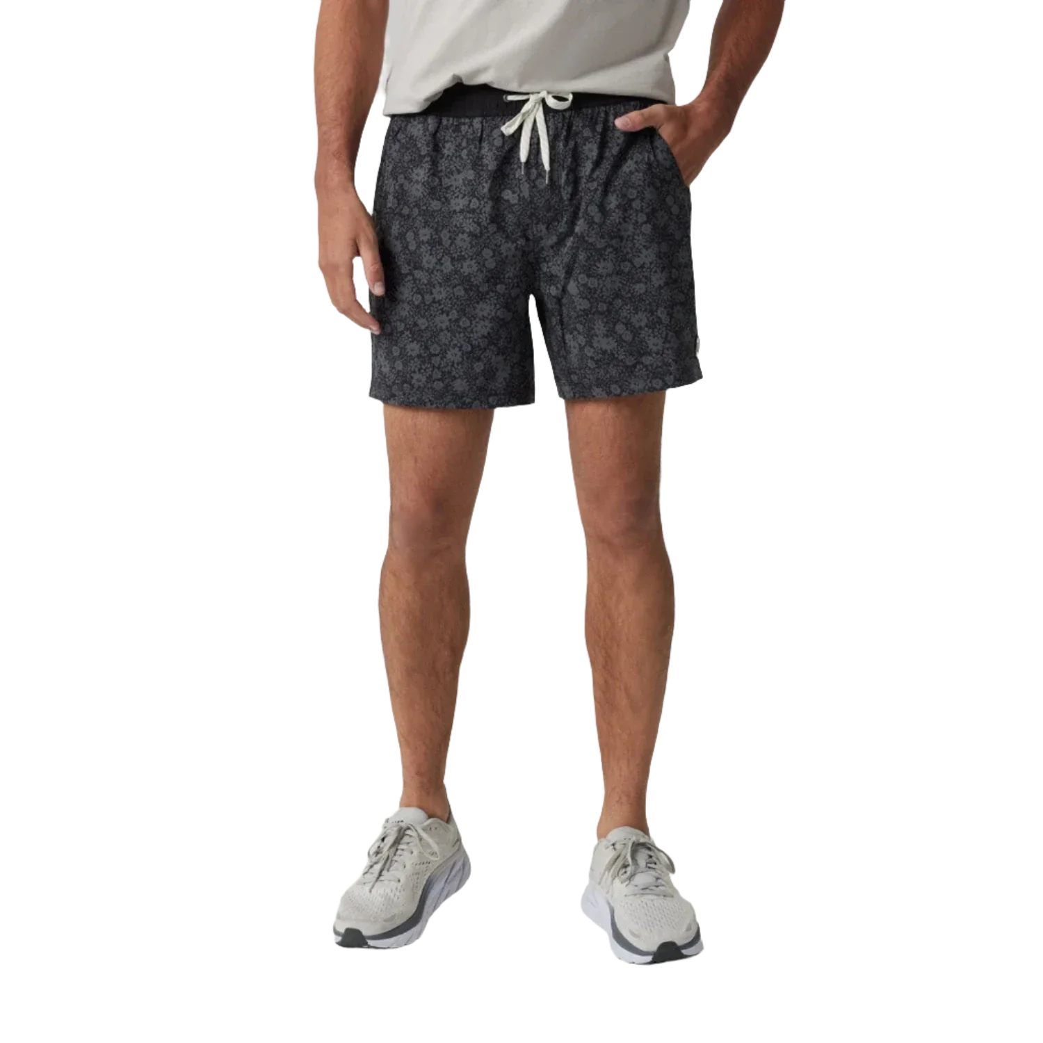 Vuori 01. MENS APPAREL - MENS SHORTS - MENS SHORTS ACTIVE Men's Kore Short - 5 in DWL DARK PEWTER WILDFLOWER