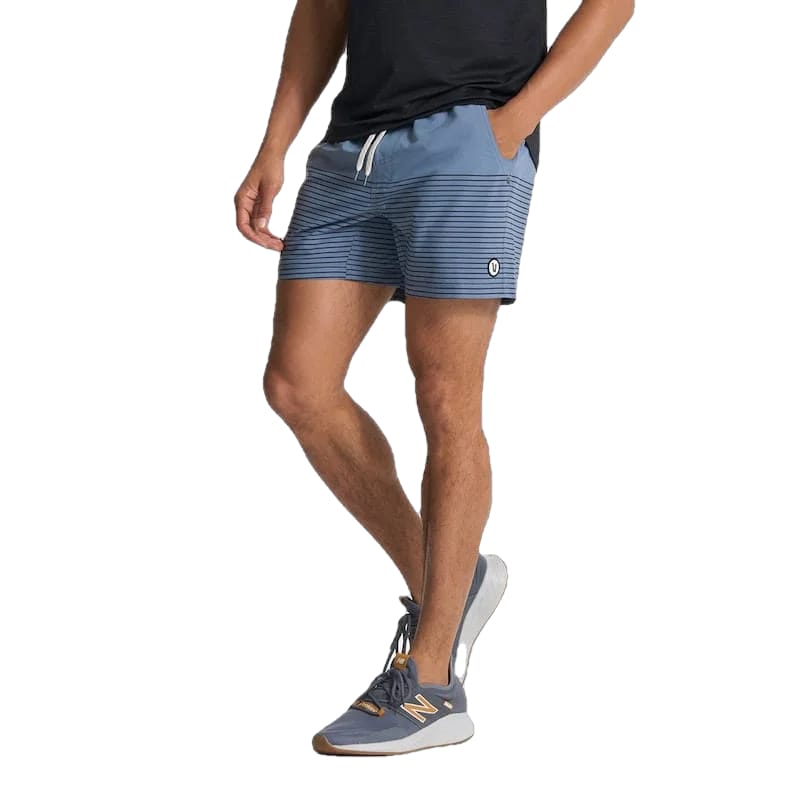 Vuori 01. MENS APPAREL - MENS SHORTS - MENS SHORTS ACTIVE Men's Kore Short - 5 in LAS LIGHT AZURE STRIPE