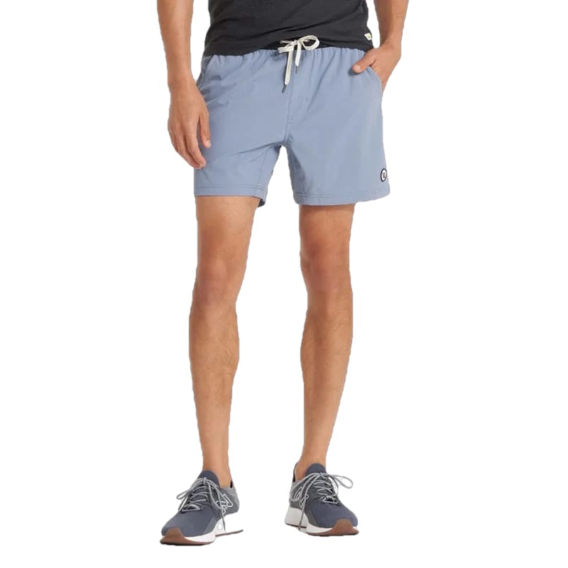 Vuori 01. MENS APPAREL - MENS SHORTS - MENS SHORTS ACTIVE Men's Kore Short - 5 in CLD CLOUD