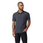 Vuori 01. MENS APPAREL - MENS SS SHIRTS - MENS SS BUTTON UP Men's Short Sleeve Ace Button Down CCL CHARCOAL